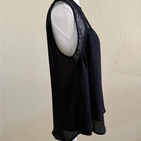 Fun2fun black lace camisole/ tank top - Picture 5 of 10